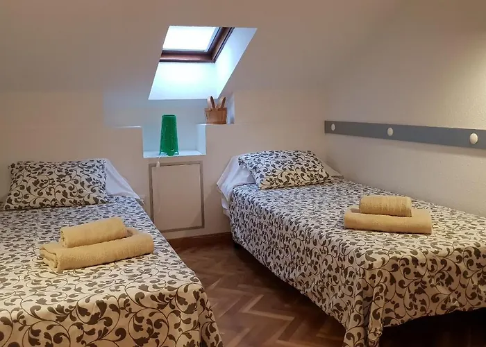 18 Torres Alfonso Attic