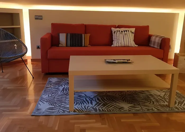 18 Torres Alfonso Attic Апартаменты Сарагоса